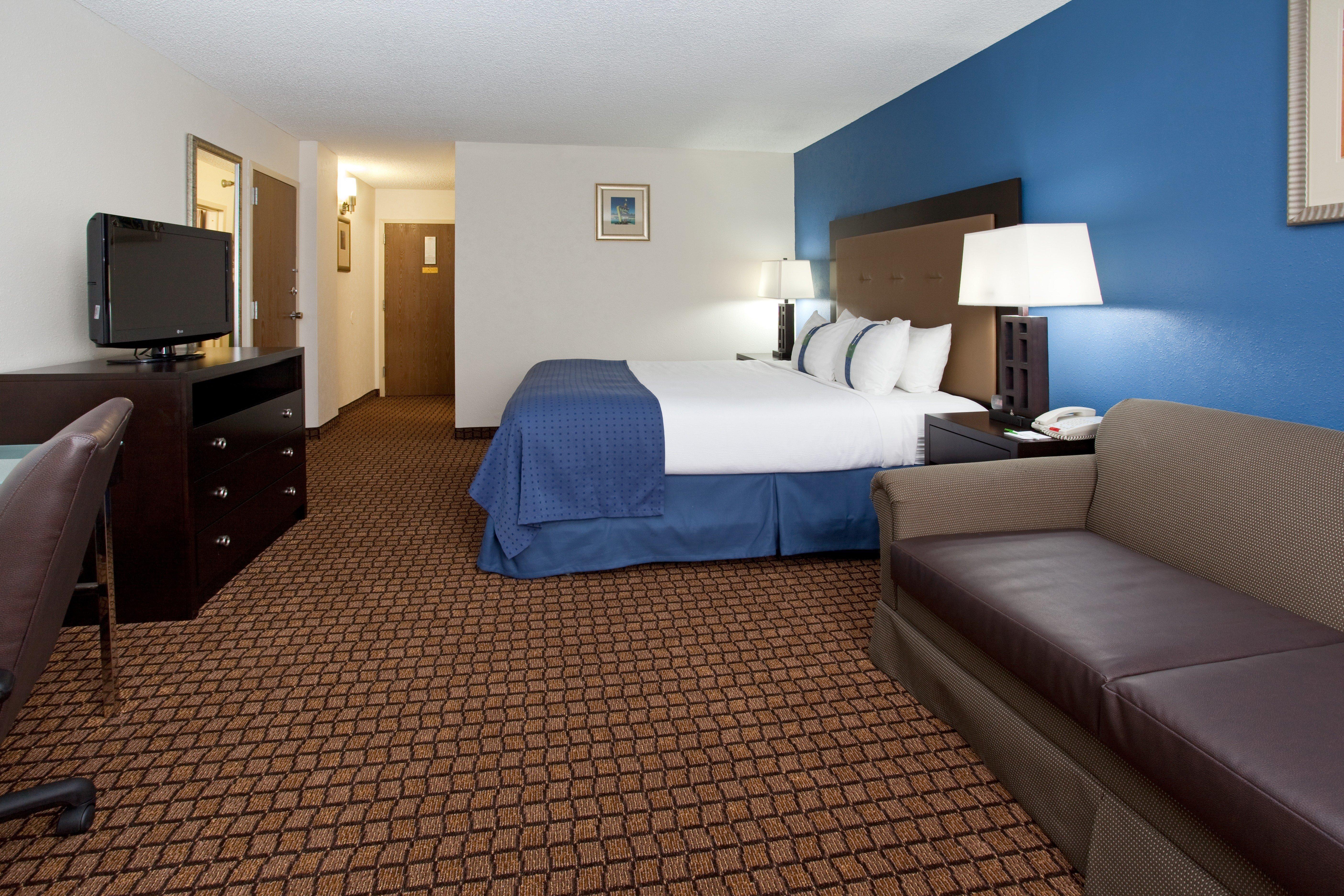 Ramada Plaza By Wyndham Sheridan Hotel & Convention Center Room photo