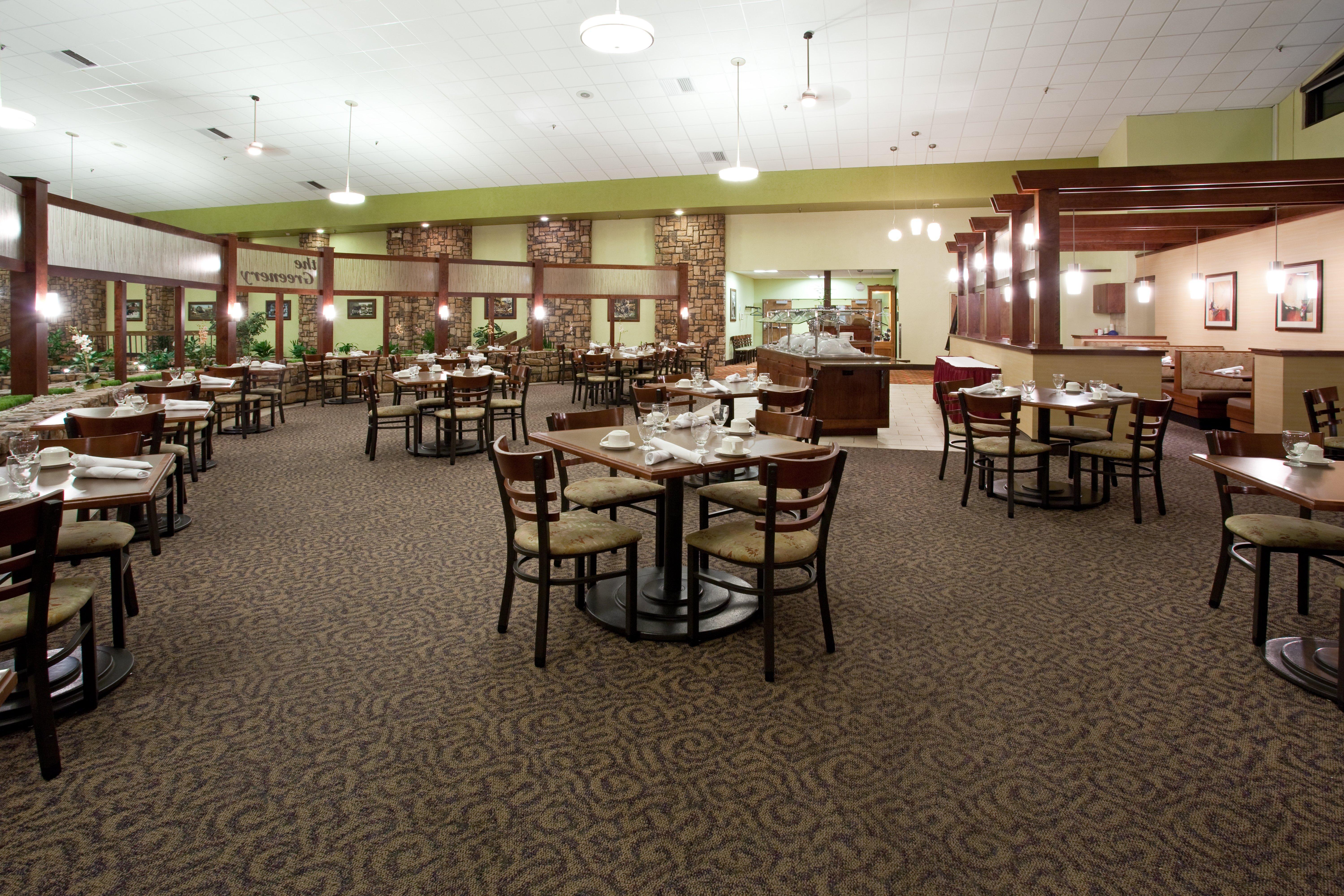 Ramada Plaza By Wyndham Sheridan Hotel & Convention Center Exterior photo